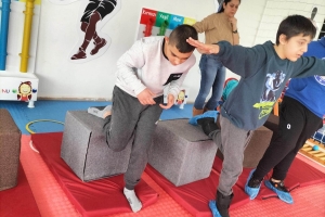 Jimnastik Eğitimlerimiz Devam Ediyor.