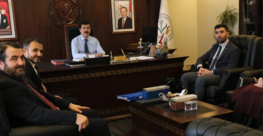 Sağlık Bilimleri Rektörü Prof. Dr. Ahmet Tekin'i Makamında Ziyaret Ettik.