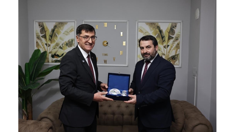 Kütahya Belediye Başkanımız Eyüp Kahveci Derneğimizi Ziyaret Etti